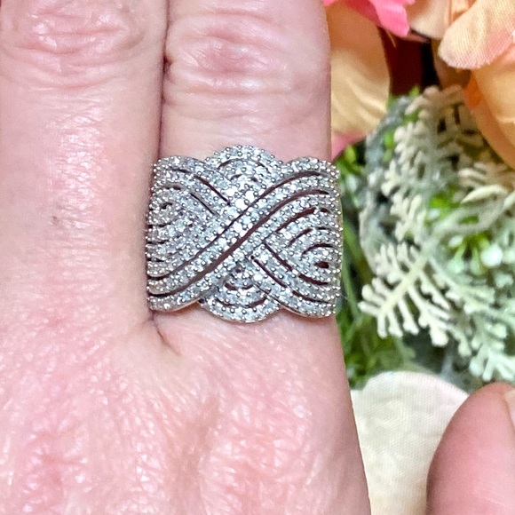 Genuine 1 Carat Diamond Cocktail Ring ~ Baguette Diamond Cluster Swirl Band - Picture 13 of 15